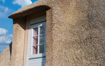 Piece thatch roof disadvantages
